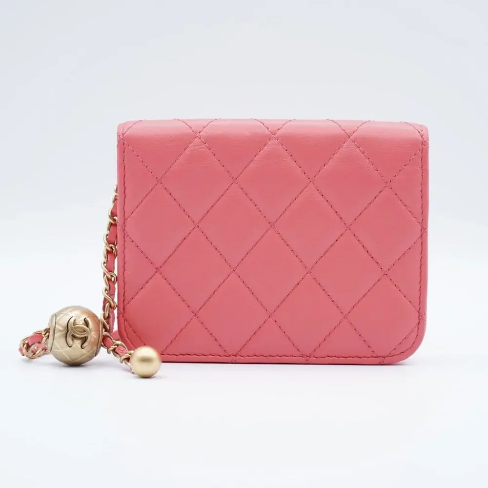 Chanel Pink Lambskin Quilted Pearl Crush Clutch With Chain - Picture 3 of 8